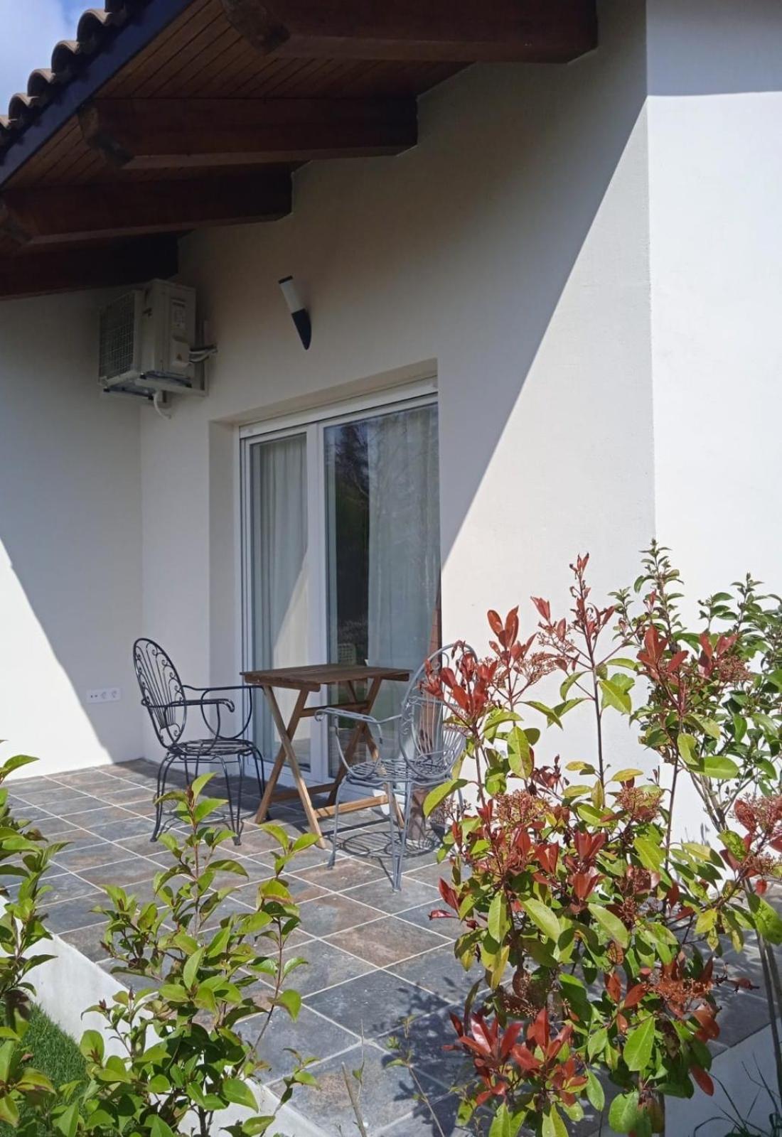 Casita Independiente Con Jardin Cercedilla Ngoại thất bức ảnh